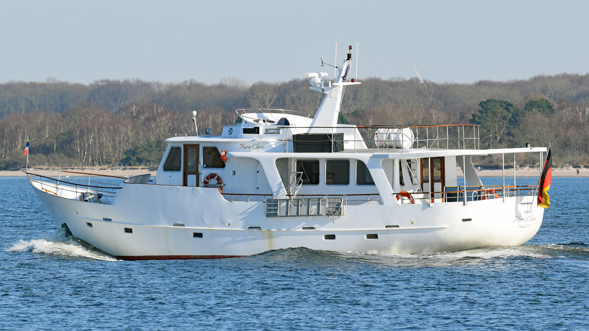 MARIE CLAIRE am 13.03.2022 in der Ostsee vor Lübeck-Travemünde