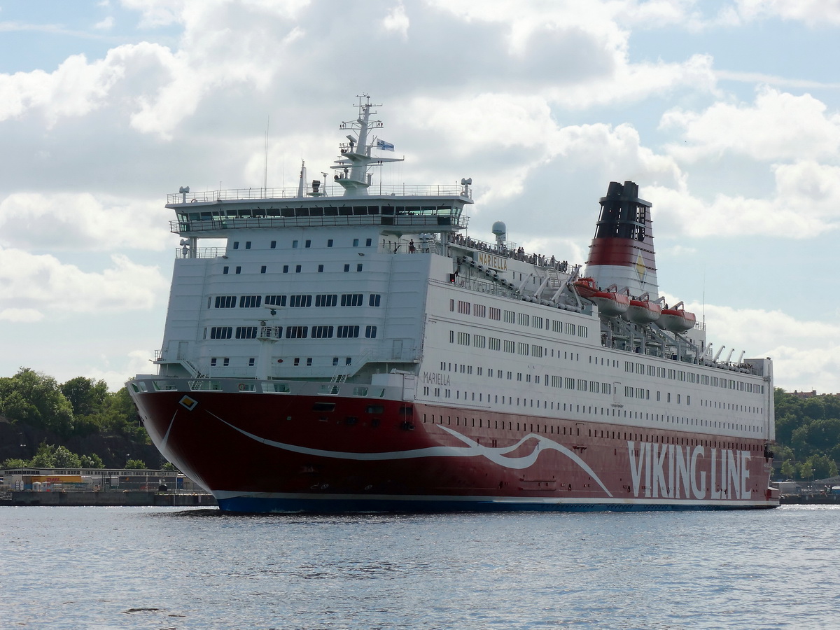 Mariella der  Viking Line  gesehen am 20. Juni 2016 in den Schärengarten bei Stockholm.
