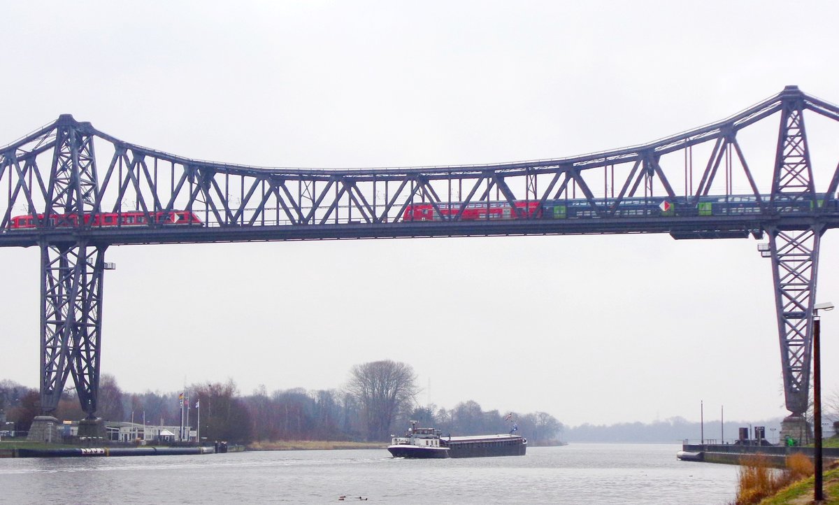 MARLIES -  MMSI= 211515990 - RC= DB3695 - ex MARIENBURG -passier am 25.02.2017 die
Rendsburger Eisenbahnhochbrücke ( ohne Schwebefähre )