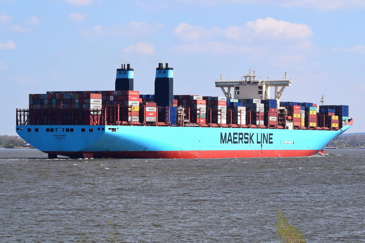 MARY MAERSK , Containerschiff , IMO 619921 , Baujahr 2013 , 399 × 59m , 18270 TEU , Grünendeich , 16.04.2019