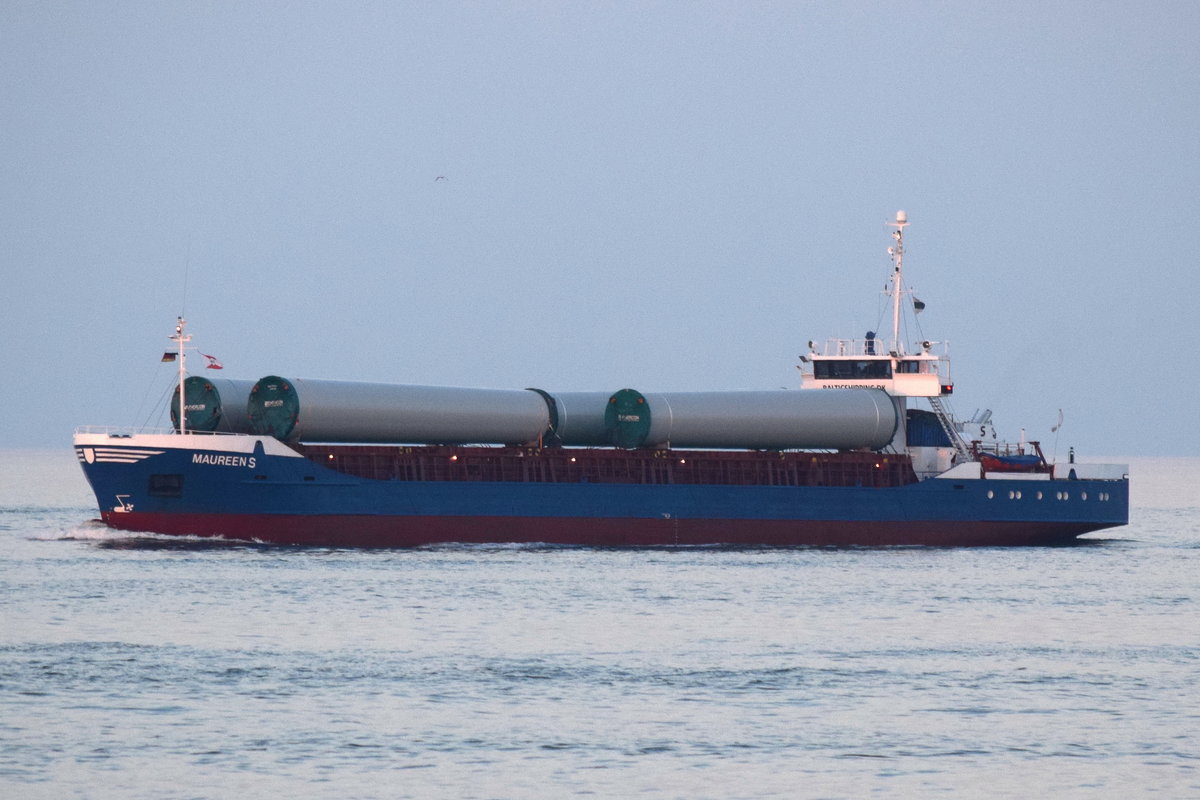 MAUREEN S , General Cargo , IMO 8509820 , Baujahr 1985 , 90 TEU , 88 × 11.3m , 20.05.2017  Cuxhaven