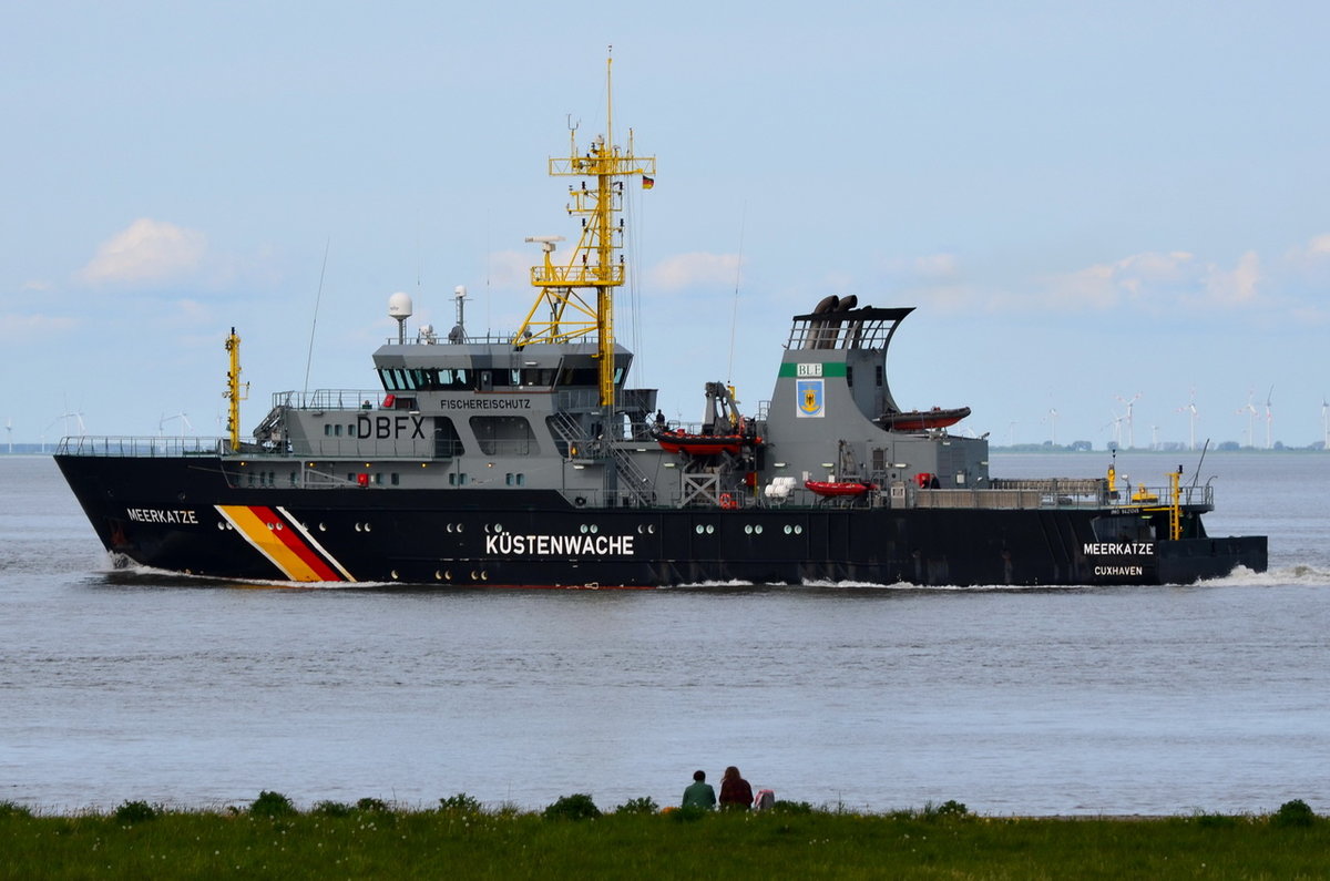 MEERKATZE , Küstenwache (Fischereiaufsicht) , IMO 9421245 , Baujahr 2009 , 67 x 13 m , 15.05.2017  Cuxhaven