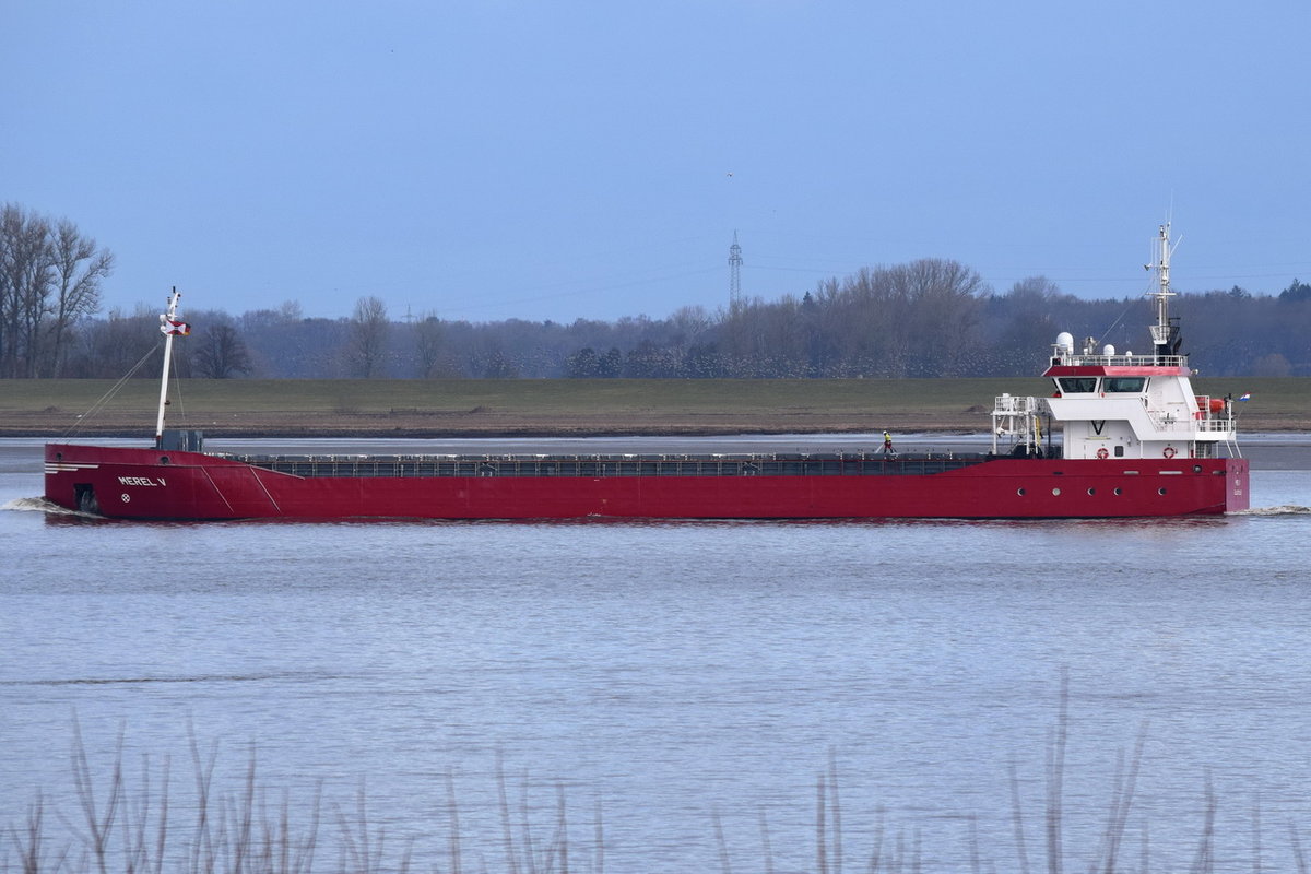 MEREL V , General Cargo , IMO 9279056 , Baujahr 2005 , 82.5 × 12.52m , 14.03.2018 Grünendeich
