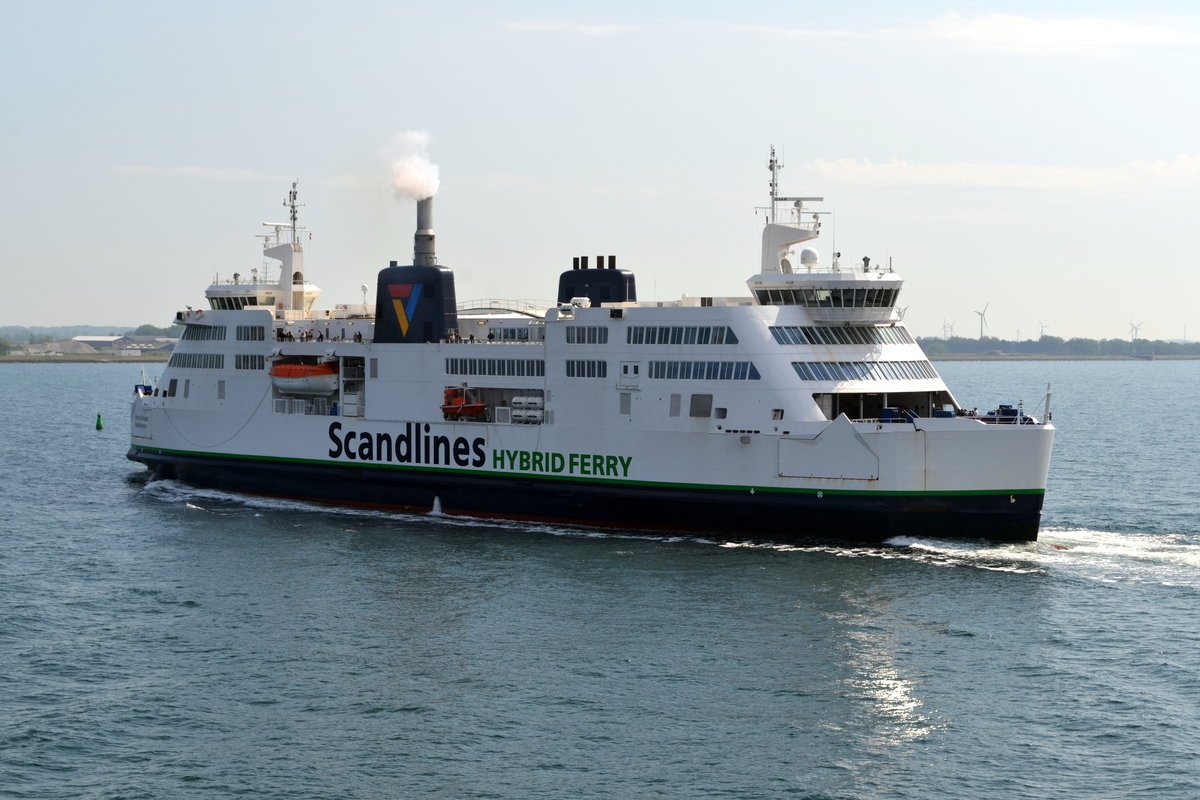 M/F Prins Richard einlaufend in Rödbyhavn am 06.06.2019.