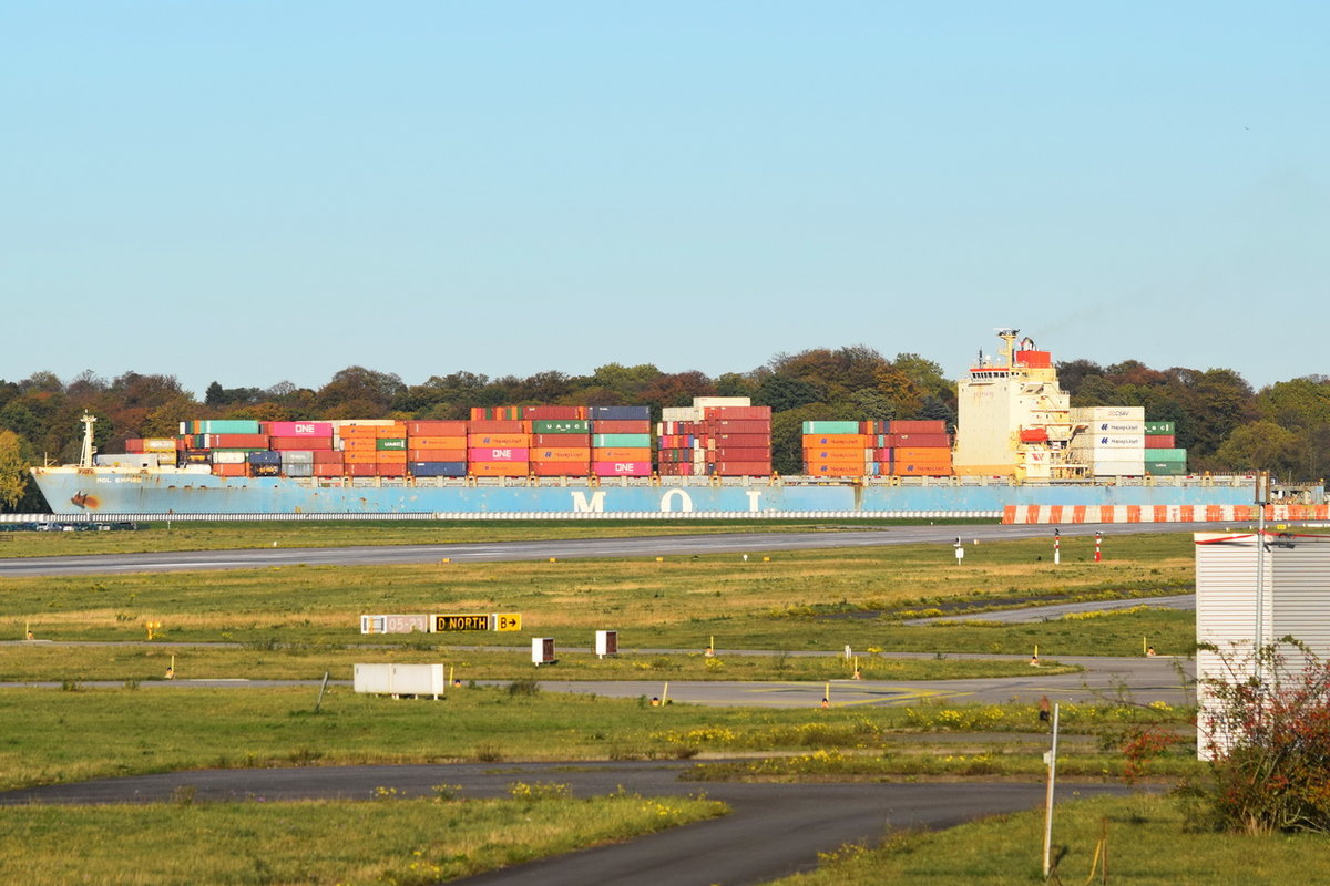 MOL EMPIRE , Containerschiff , IMO 9407160 , Baujahr 2010 , 294.13 × 32.68m , 5041 TEU , Grünendeich , 29.10.2019
