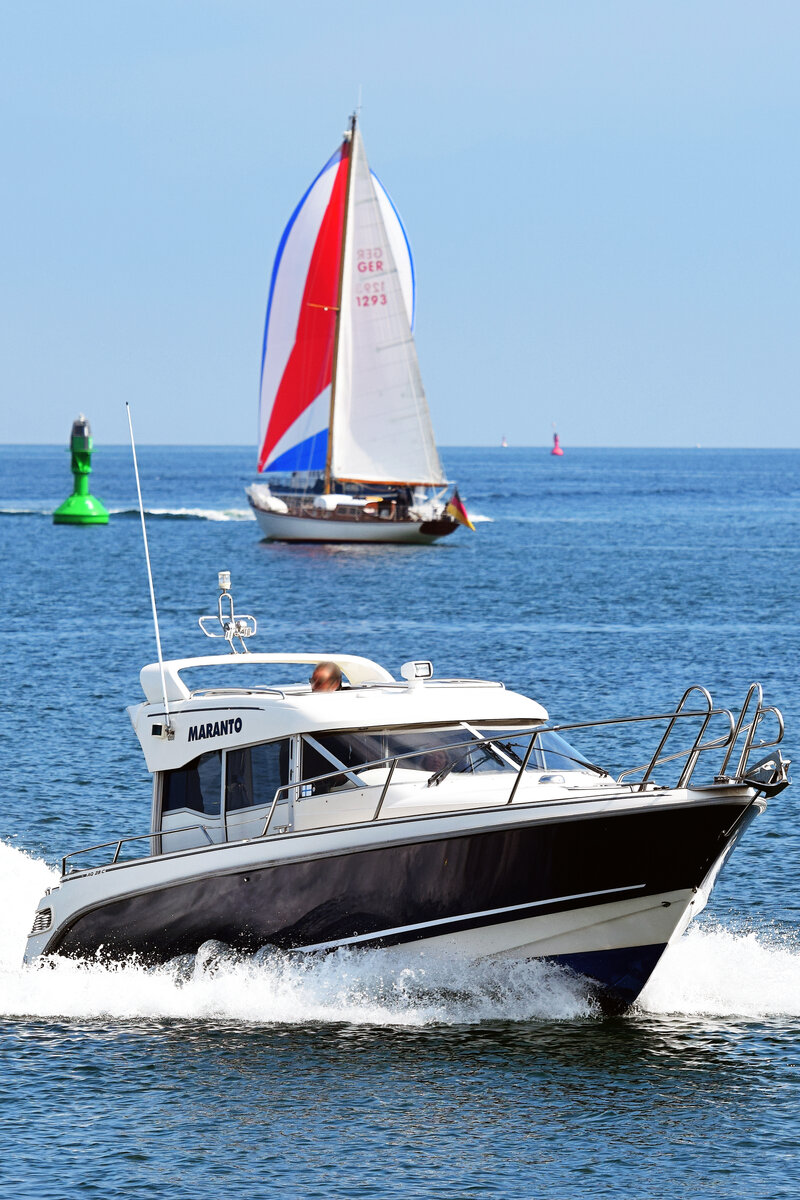 Motorboot MARANTO am 15.05.2021 in der Ostsee vor Lübeck-Travemünde