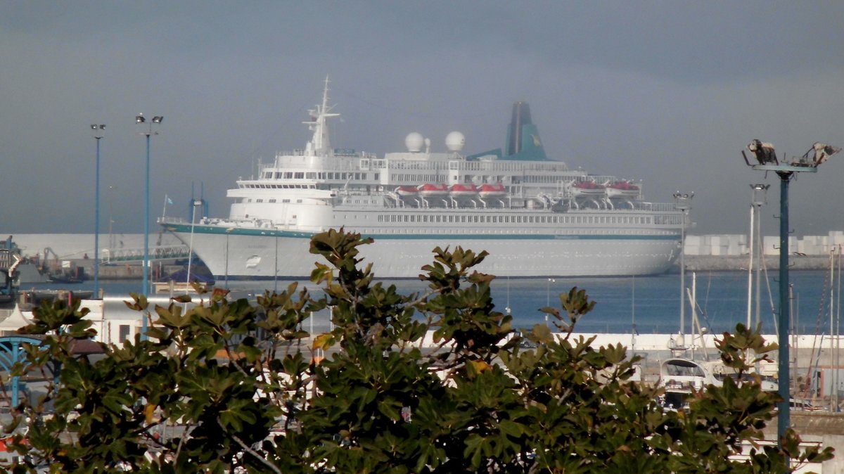 MS Albatros am 06.10.2016 im Hafen von Tanger/Marokko.