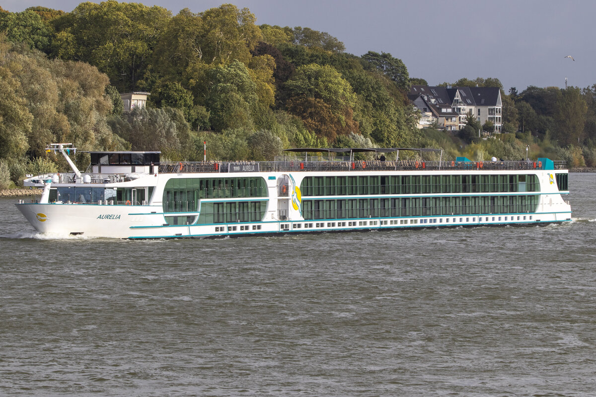 MS AUERLIA (ENI: 02340510) auf dem Rhein in Köln-Niehl am 04.10.2025