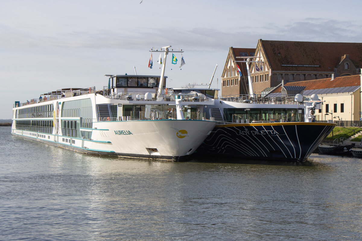 MS AURELIA (ENI: 02340510) & MS LADY DILETTA (ENI: 02338554) in Hoorn am 20.03.2026