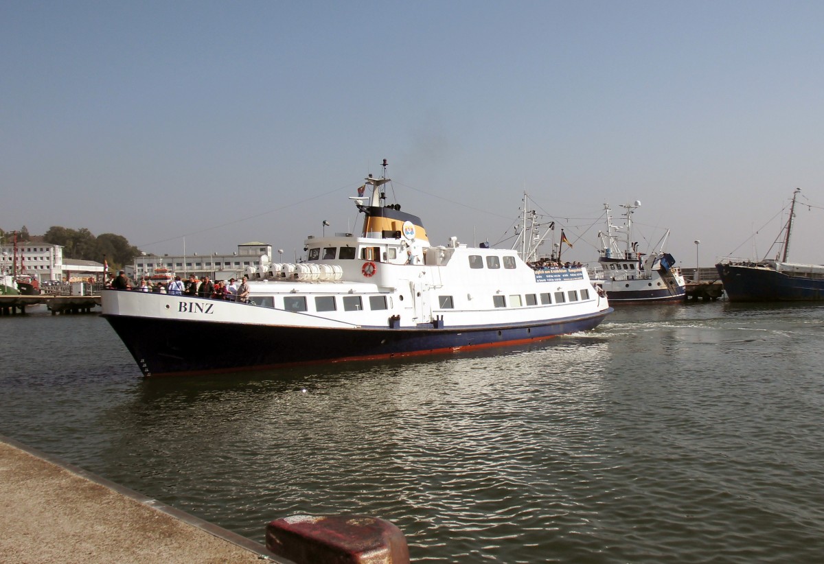 MS Binz am 19.09.14 im Hafen von Sassnitz.