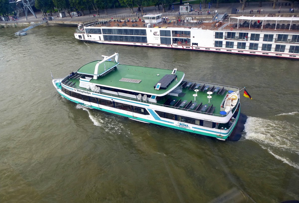 MS  Knigsbacher , fotografiert aus einer Gondel der Seilbahn ber den Rhein in Koblenz, Sept.2014