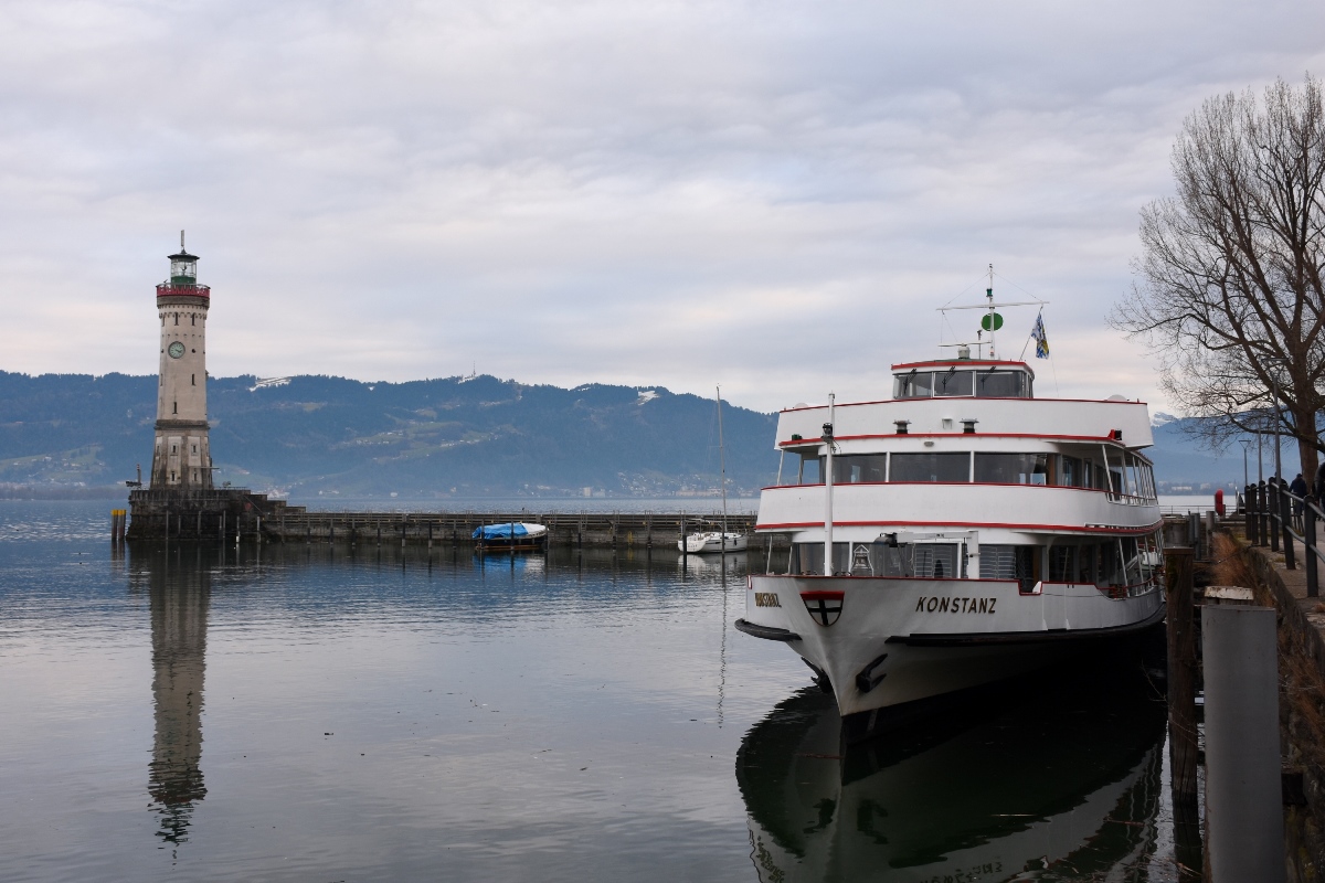 MS KONSTANZ wartet eingemottet im Hafen Lindau auf die Saison 2018 (2018-01-28)