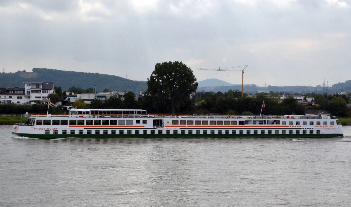 ,,MS  Prinses Juliana“, ein Flusskreuzfahrtschiff  von River Cruise Line mit Heimathafen Basel am 23.09.2013 bei Neuwied beobachtet.