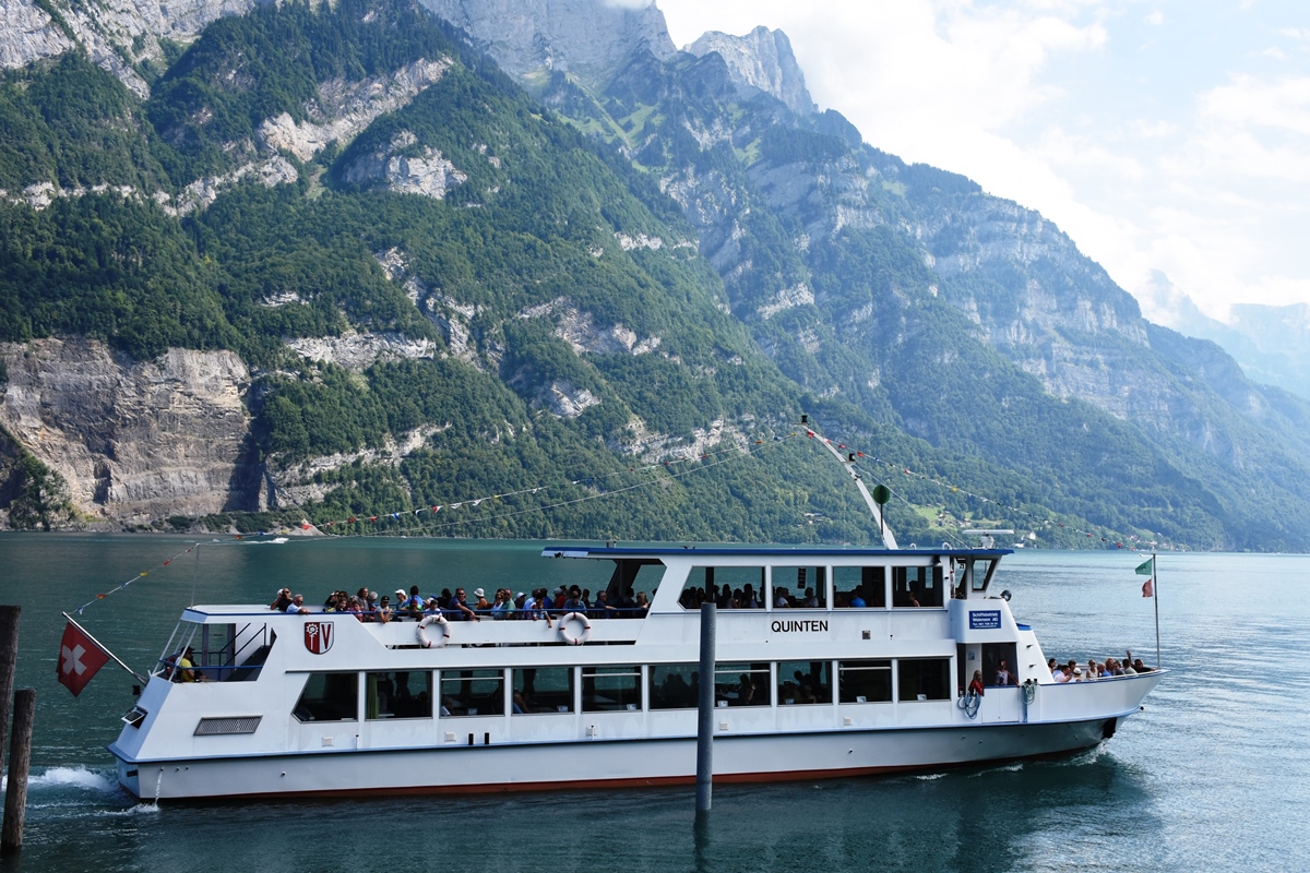 MS QUINTEN an der Anlegestelle Mühlehorn (Walensee) (2017-08-05)