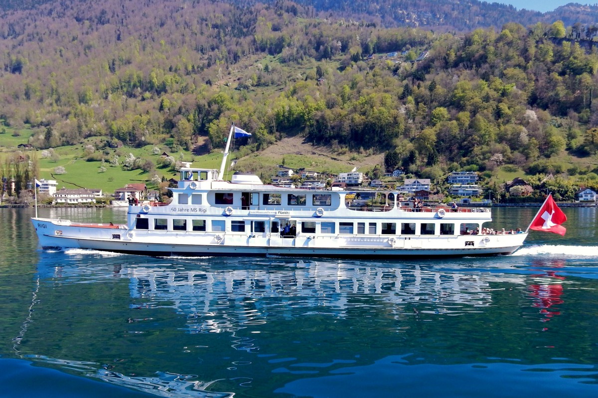 MS RIGI. Eigner: Schifffahrtsgesellschaft des Vierwaldstättersees (SGV) - 22.04.2015