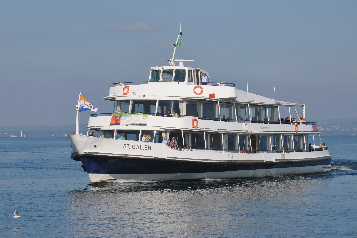 MS ST. GALLEN vor Romanshorn (2014-09-27)