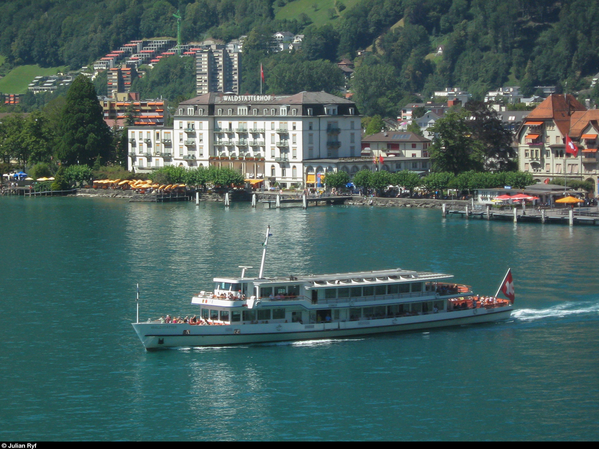 MS Waldstätter am 19.08.2012 bei Brunnen.