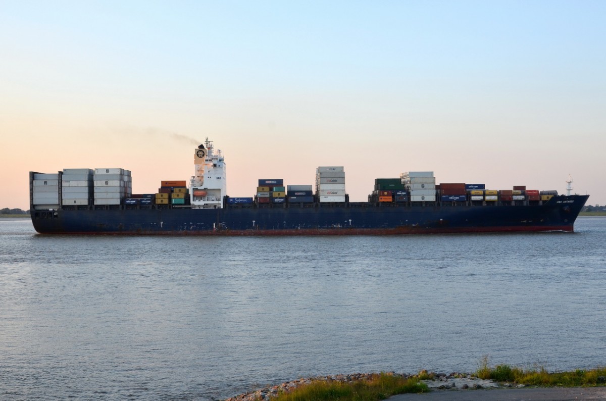 MSC ANTARES , Containerschiff , IMO 9213571 , Baujahr 2000 , 277 x 40 m , 762 TEU , 12.06.2015
