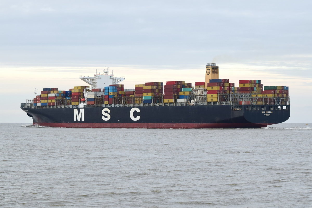 MSC CRISTINA , Containerschiff , IMO 9465241 , Baujahr 2011 , 366.36 x 48.26 m , 13102 TEU ,19.03.2020 , Cuxhaven