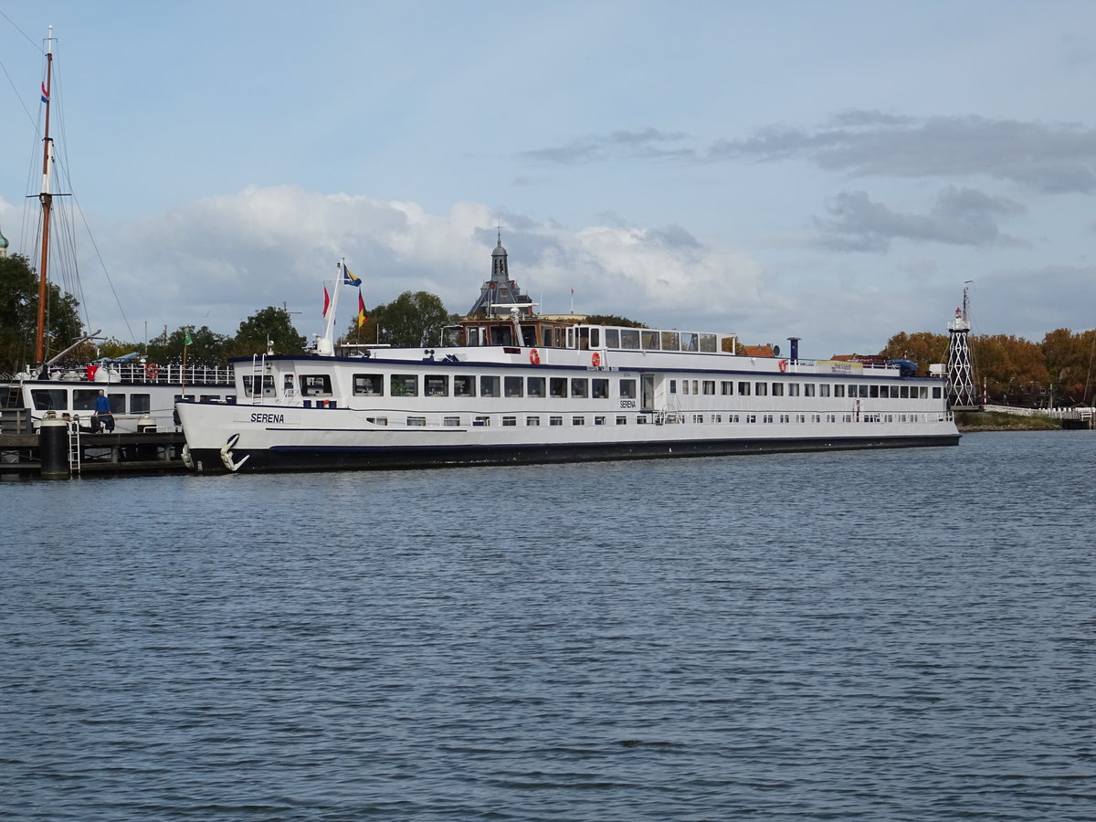 MV SERENA in Enkhuizen/NL im Oktober 18