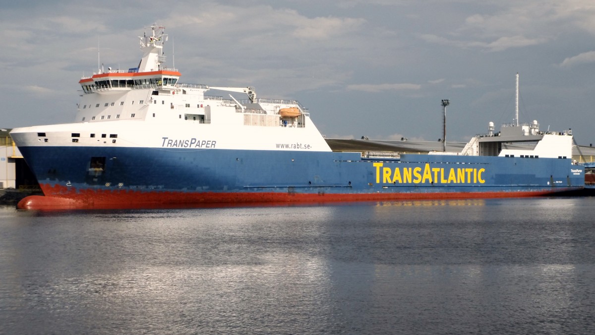 MV TRANSPAPER in Oulu (Juli 2014)