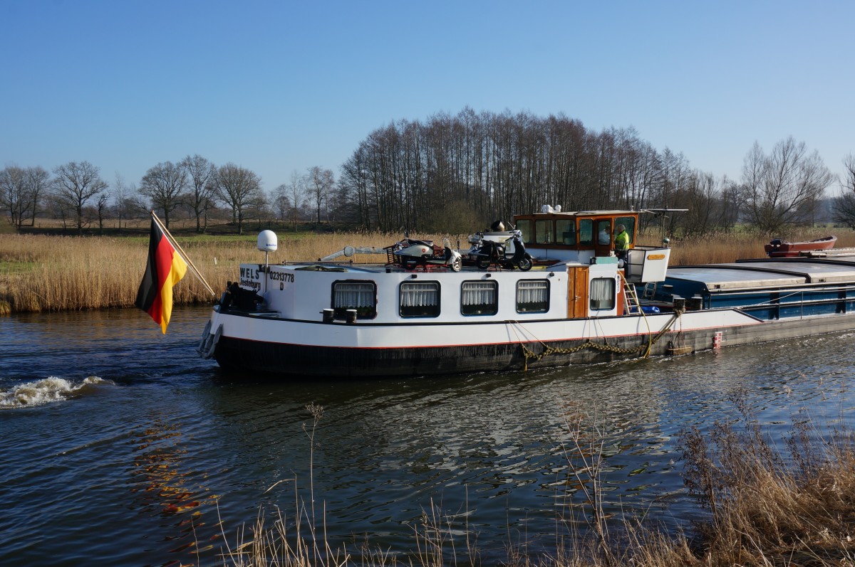 Nachschuss auf GMS  WELS , Jesteburg, ENI 02313778 auf dem Elbe-Lübeck-Kanal unterhalb Siebeneichen in Richtung Lauenburg; 14.02.2015

