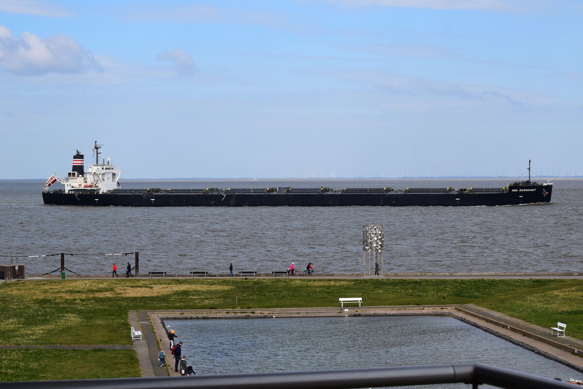 NBA REMBRANDT , Bulk Carrier , IMO 9644500 , 254.99 x 43 m , Baujahr 2012 , Cuxhaven , 22.04.2022