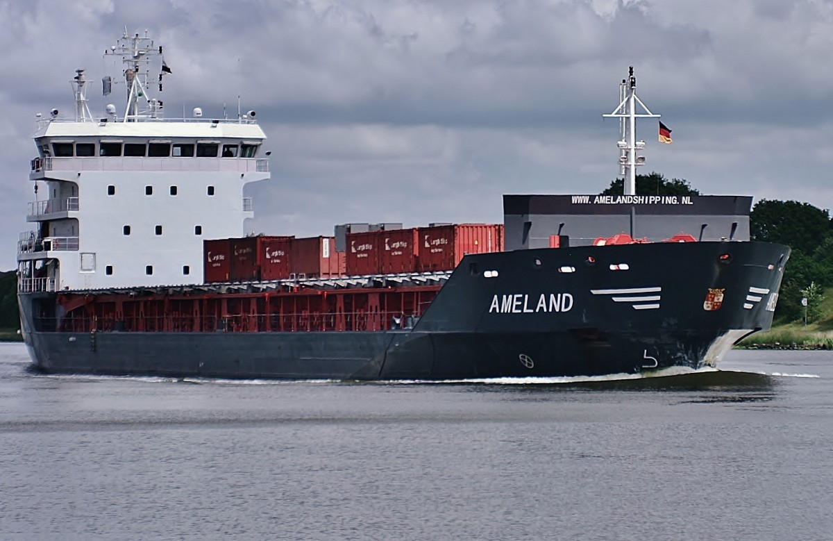 NOK 20.06.2015 
Ameland 
IMO 9508794 
Heimathafen Harlingen , Niederlande