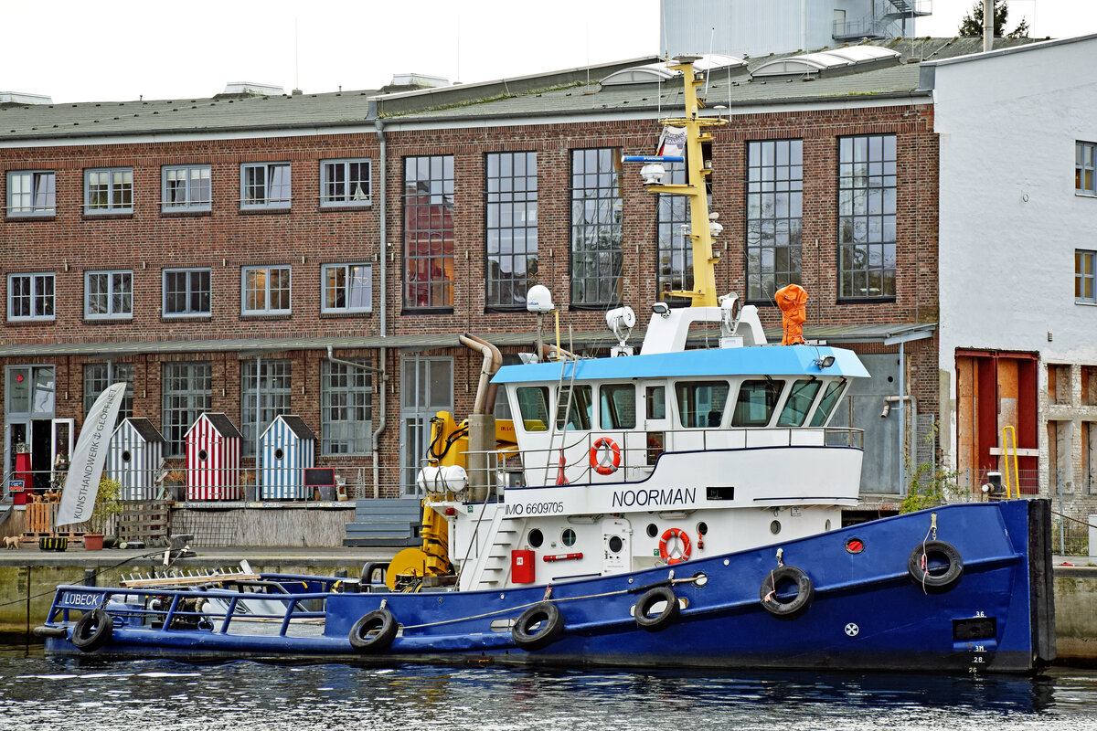 NOORMAN (IMO 6609705) am 10.11.2022 im Hafen von Neustadt / Holstein