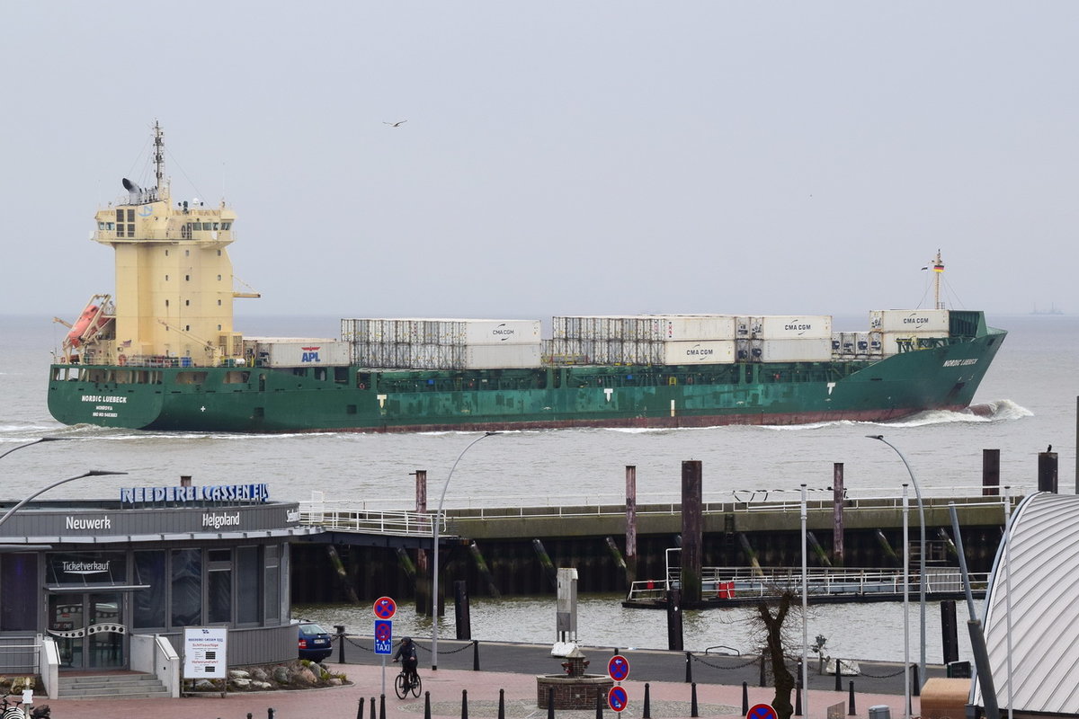 NORDIC LUEBECK , Feederschiff , IMO 9483683 , Baujahr 2011 , 151.72 x 23.4 m , 1036 TEU , Cuxhaven , 18.03.2020