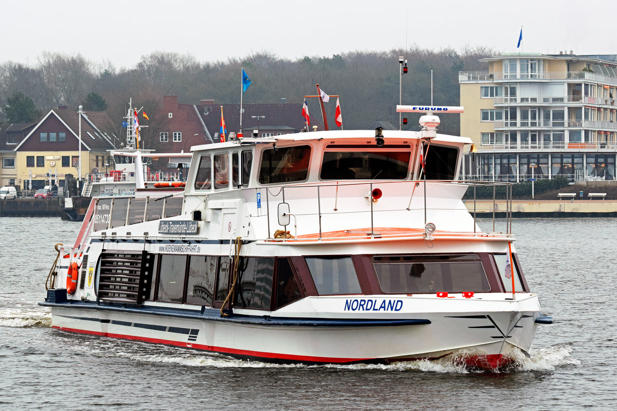 NORDLAND ( MMSI: 211520120 ) am 15.4.2018 im Hafen von Lübeck-Travemünde