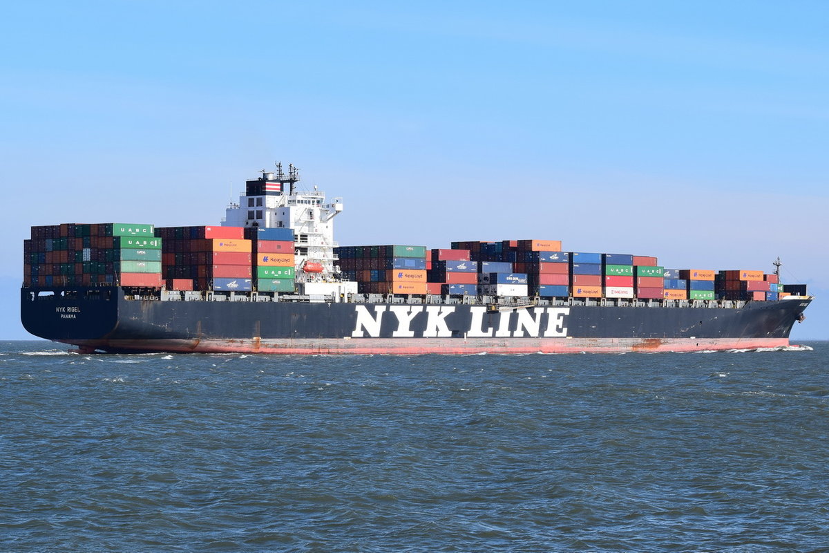 NYK RIGEL , Cotainerschiff , IMO 9416977 , Baujahr 2009 , 294.12 × 32.2m , 4888 TEU , 01.04.2018  Cuxhaven Alte Liebe