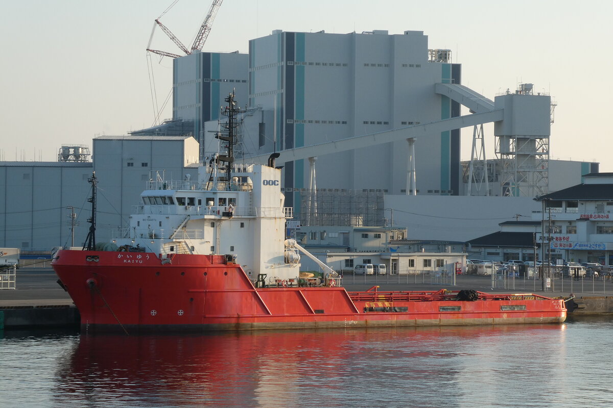 Offshore-Betrieb ArbeitSchiff『KAIYŪ(かいゆう)』 im 09.01.2032, Kurihama Hafen