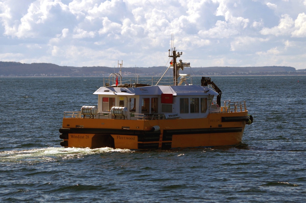 Offshore Transfer Vessel  Wincat 28  am 04.04.15 vor Sassnitz