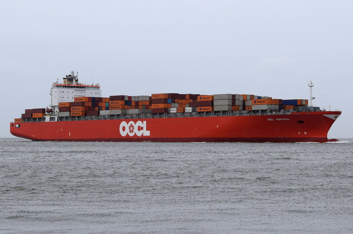 OOCL MONTREAL , Containerschiff , IMO 9253739 , Baujahr 2003 , 4402 TEU , 295 x 32 m , 17.03.2017 Cuxhaven
