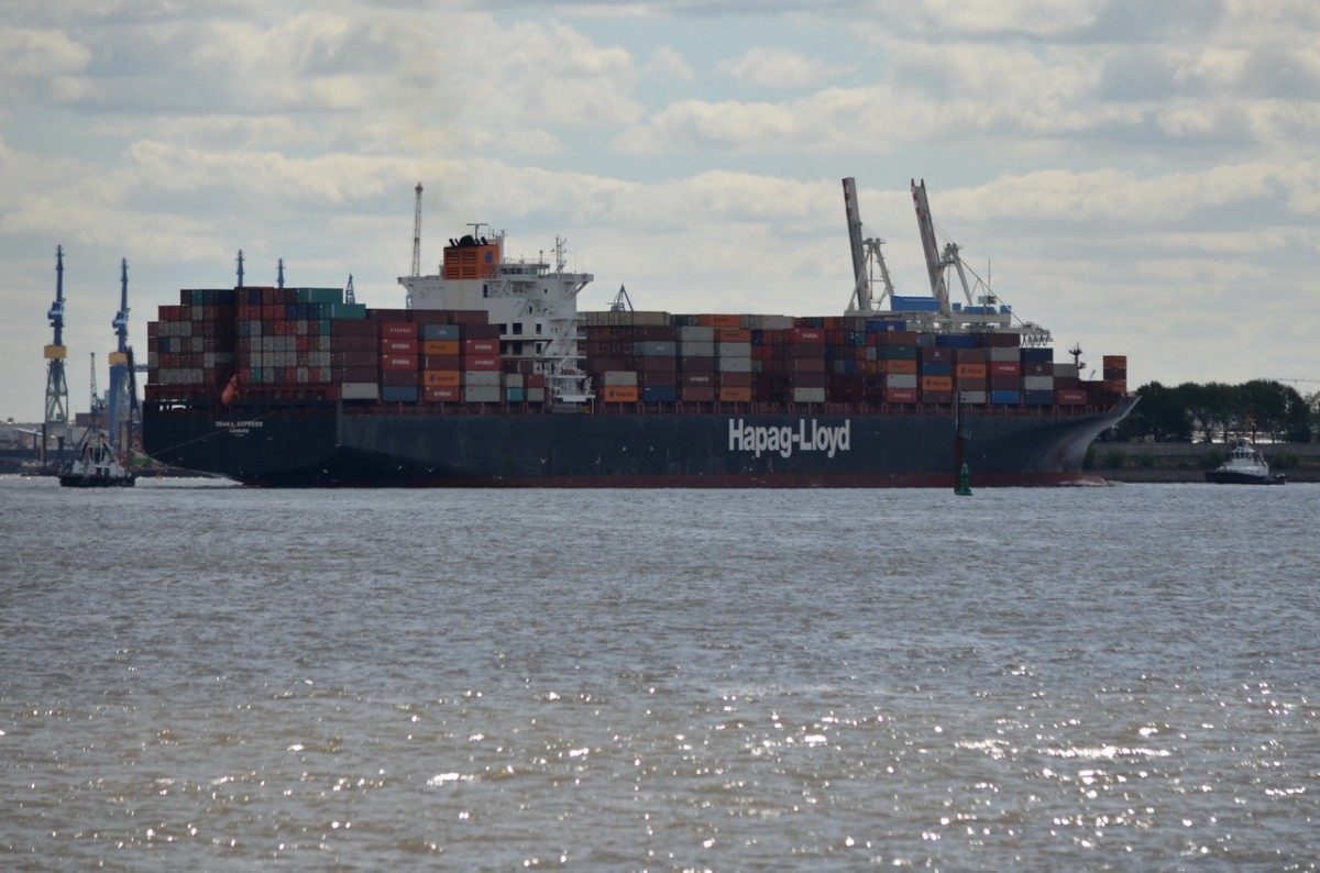 OSAKA EXPRESS , Containerschiff , IMO  9320697 , Baujahr 2007 , 335 x 43 m , 8749 TEU , Hamburger-Hafen  15.06.2015