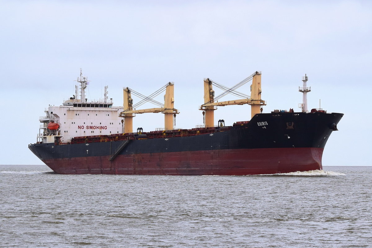 OSIRIS , Bulk Carrier , IMO 9293674 , Baujahr 2004 , 189.99 x 32.26 m , 20.03.2020 , Cuxhaven