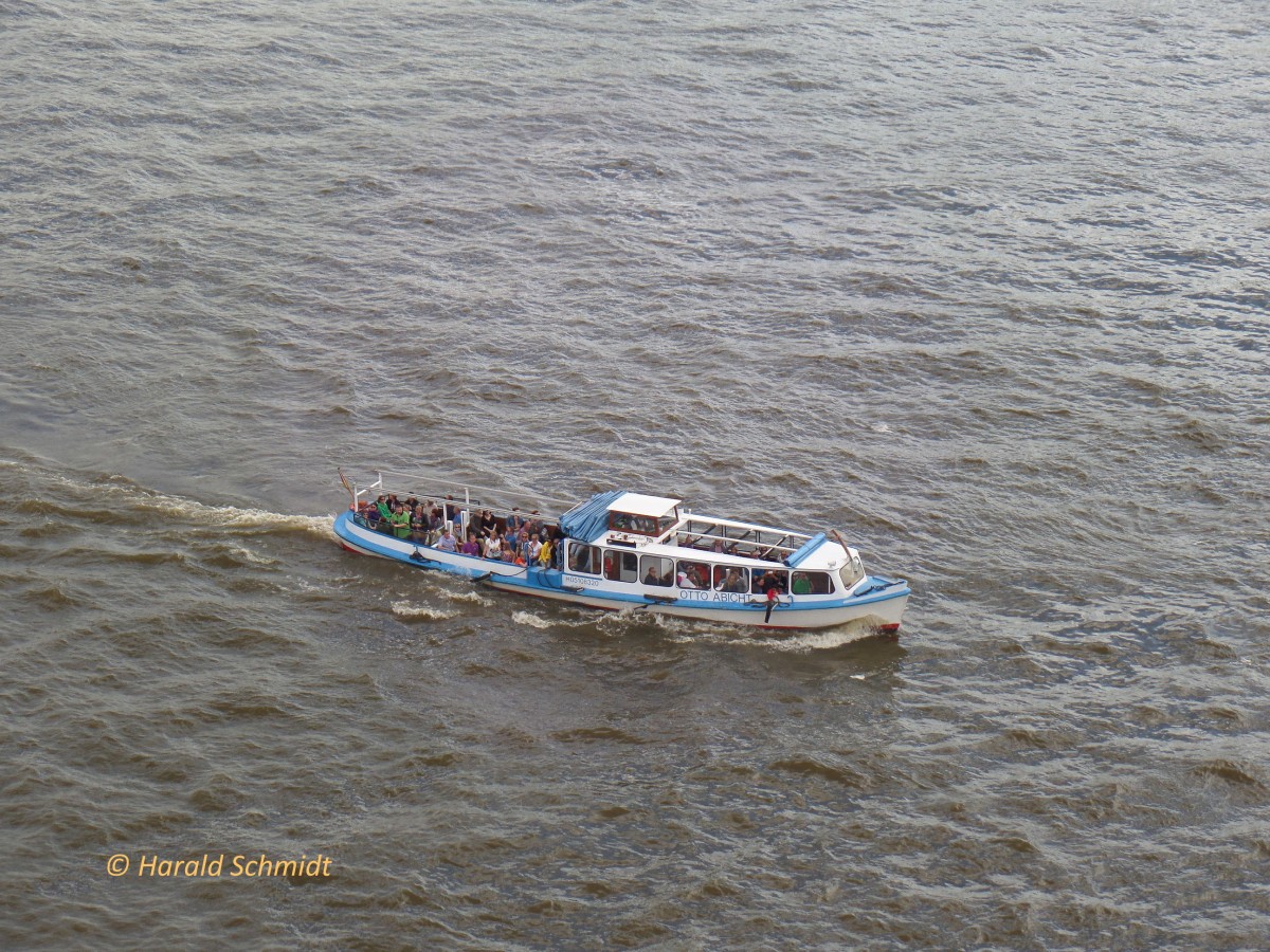 OTTO ABICHT am 26.8.2014, Hamburg, Elbe Höhe Dockland /
Traditionelle Rundfahrt-Barkasse / Lüa 18,65 m, B 4,29 m, T 1,29 m / 100 PS / max. 97 Fahrgäste / 1917 bei Breuning in Hamburg /
