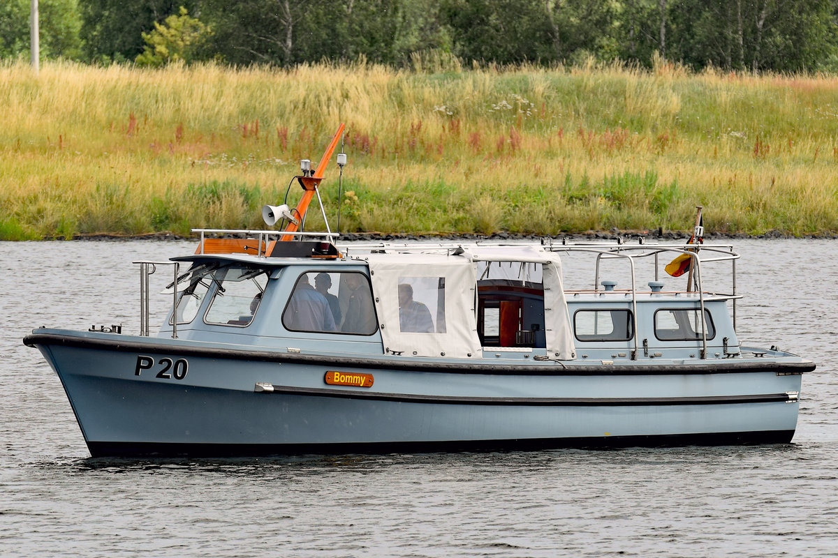 P 20  Bommy  der Marineschule Mürwik am 11.7.2019 auf der Trave bei Lübeck