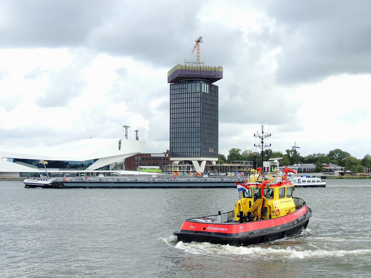 PA1, PORT of AMSTERDAM 1(02335439; LxB=19,64x7,94mtr.; 608PS; Bj.2013) dreht im Hafengebiet der Niederländischen Hauptstadt seine Runden; 150619