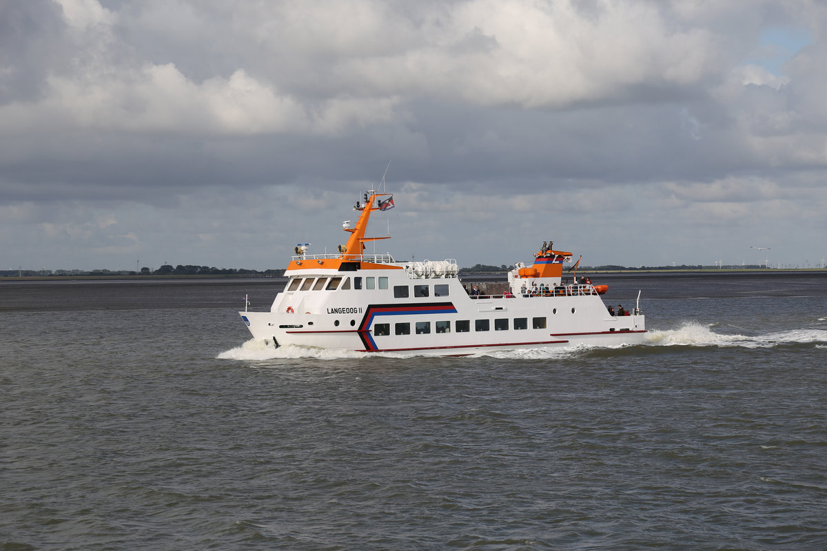 Passagier Fähre Langeoog II auf der Fahrt von Langeoog nach Bensersiel am 3.7.2019.