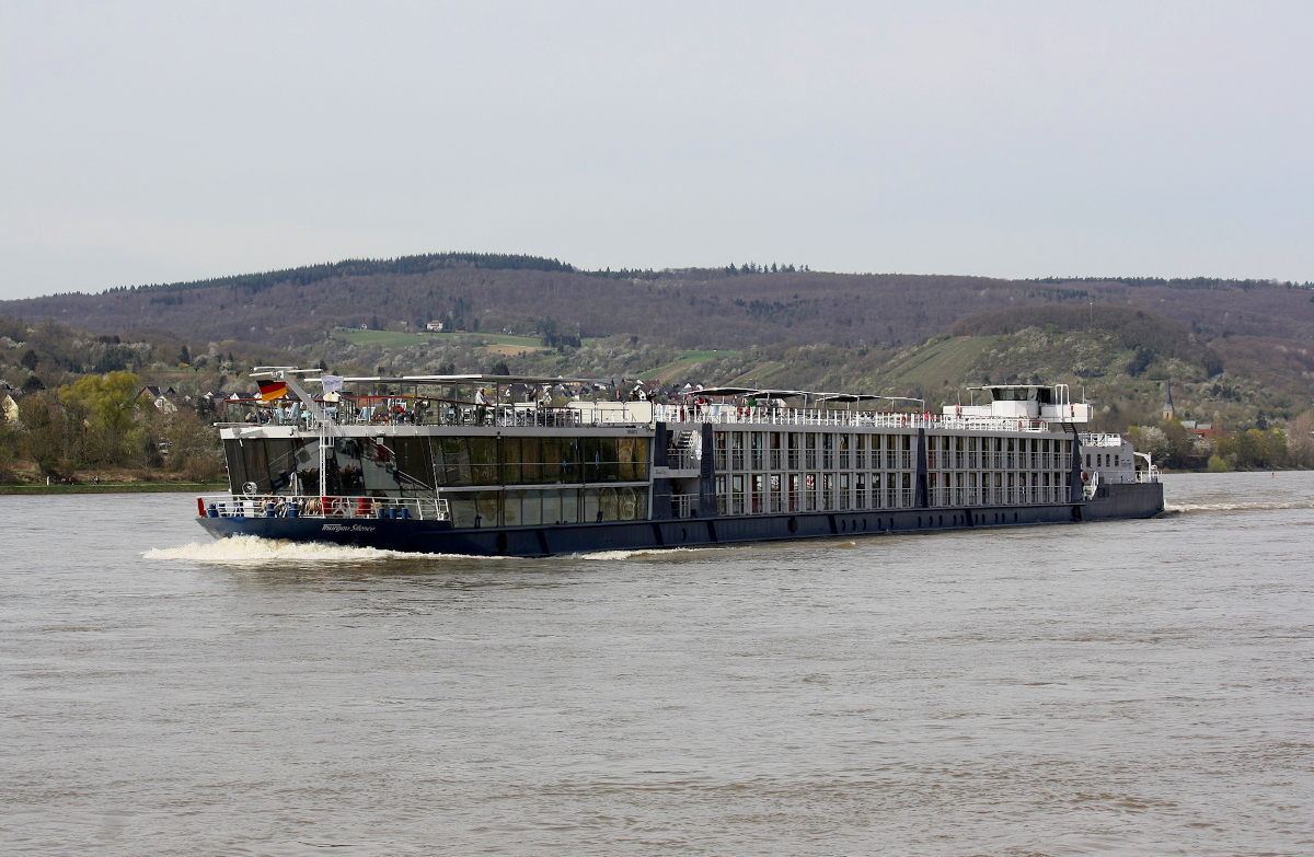 PASSENGER SHIP THURGAU SILENCE (MMSI:269057616) L135 m B.12 m Flagge Schweiz auf dem Rhein am 12.04.2022 zu Berg in Braubach.