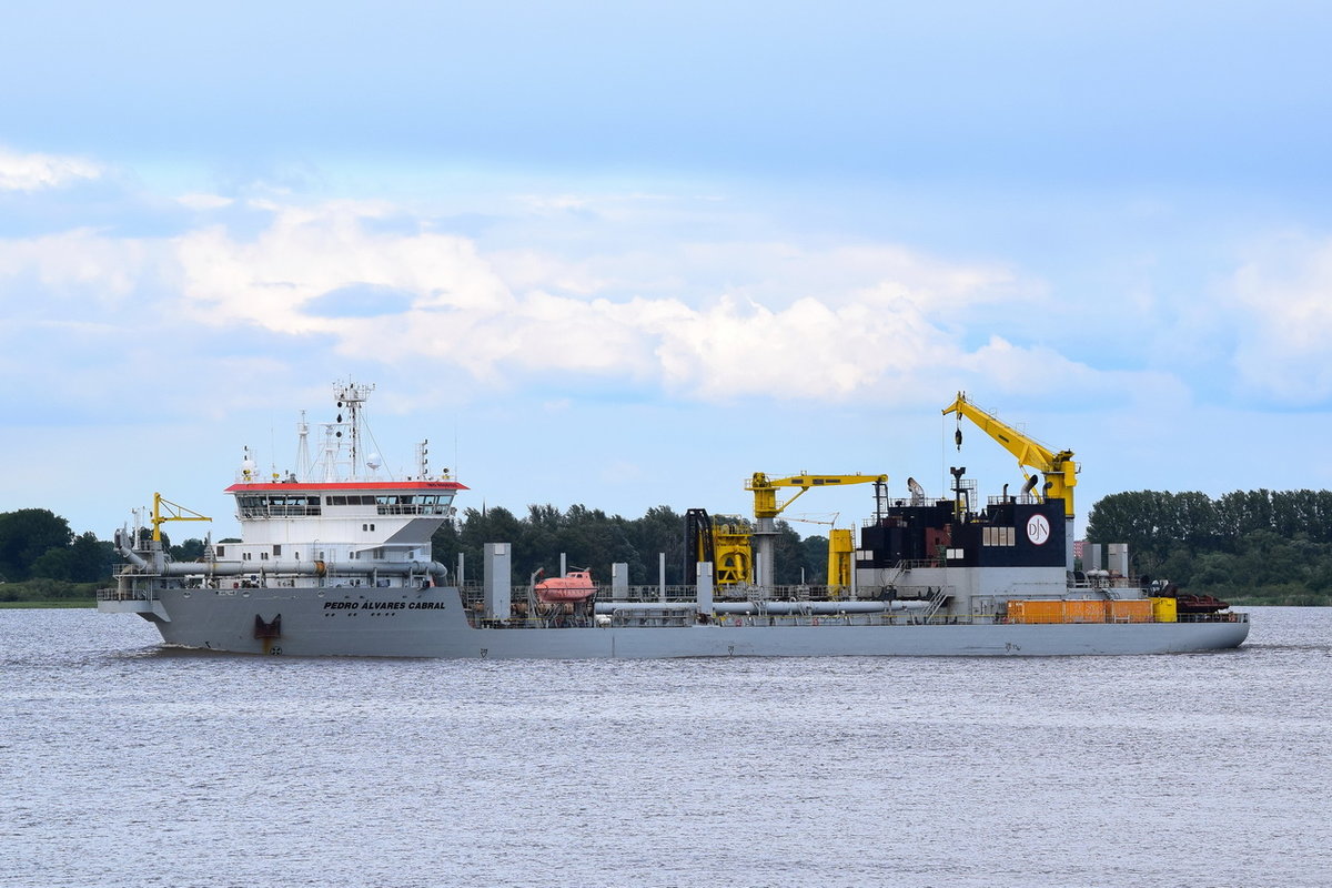 PEDRO ALVARES CABRAL , Saugbagger , IMO 9606132 , Baujahr 2012 , 147.6 x 30 m , 07.06.2020 , Grünendeich