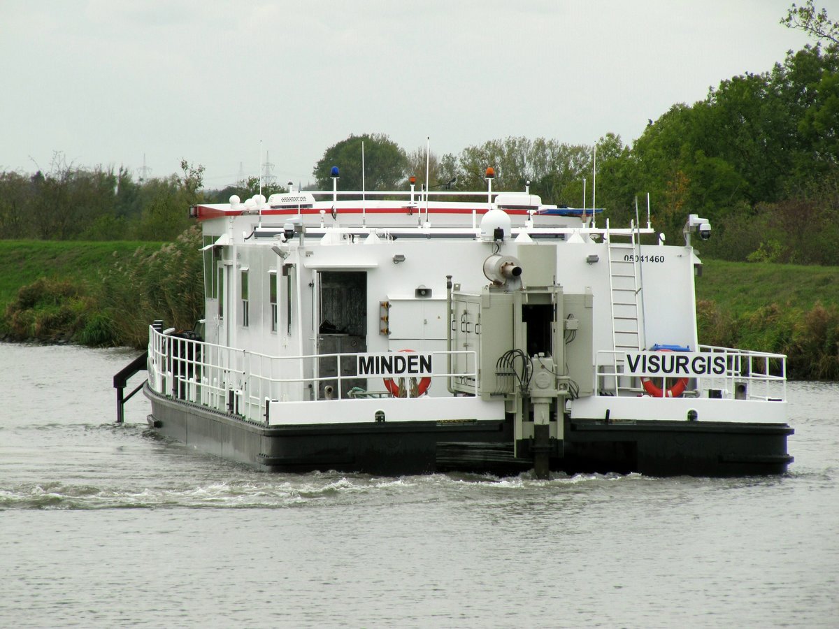 Peilschiff Visurgis (05041460 , 24,97 x 7,58m) wendete am 09.10.2019 im Mittellandkanal Höhe Wolmirstedt an der Zuständigkeitsgrenze der WSA Uelzen und Magdeburg.