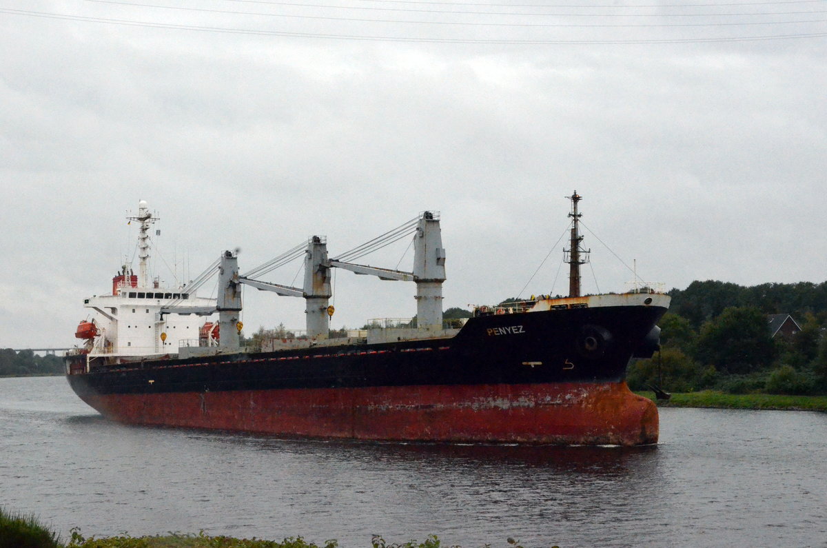 Penyez, Bulk Carrier, Heimathafen Majuro, Baujahr 2000, Länge 141 m, Breite 22 m, IMO 9200574, Am 07.10.17 bei Schachtaudorf