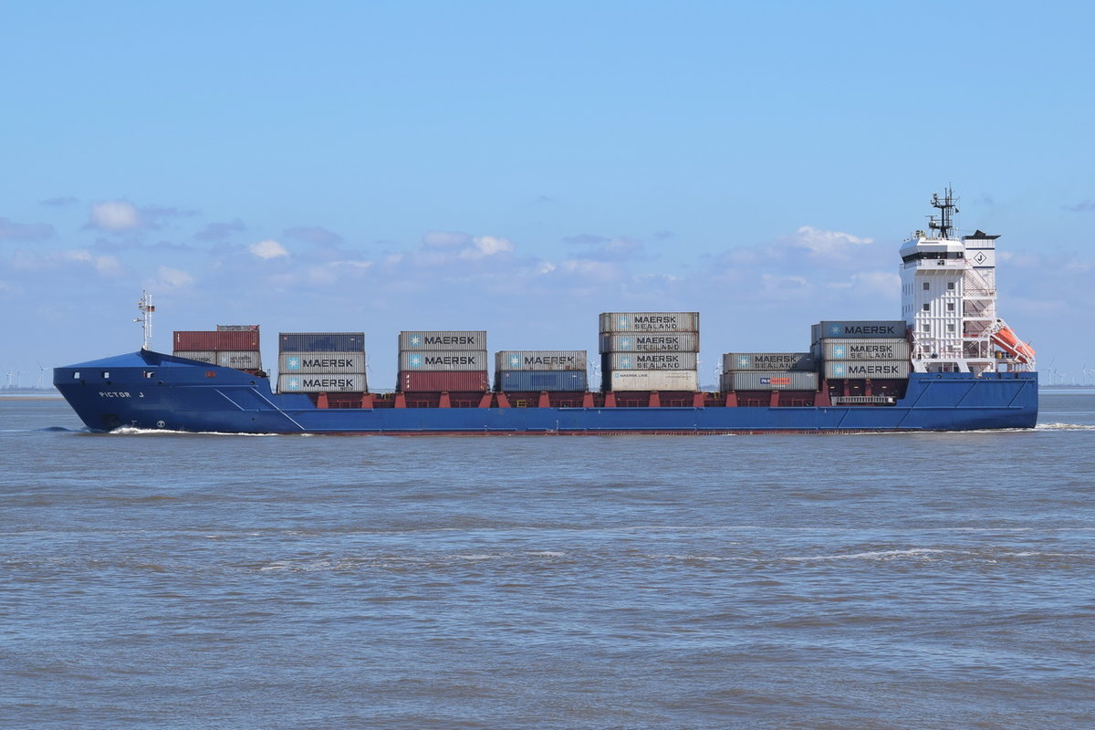 PICTOR J , Feederschiff , IMO 9371426 , Baujahr 2009 , 140.33 × 23.07m , 925 TEU , 06.04.2018 Cuxhaven