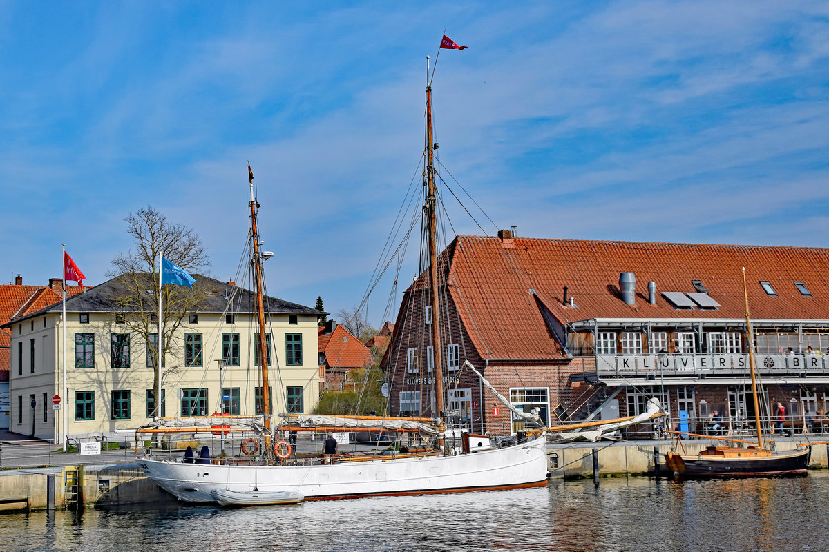 PIROLA am 28.4.2021 im Hafen von Neustadt / Holstein