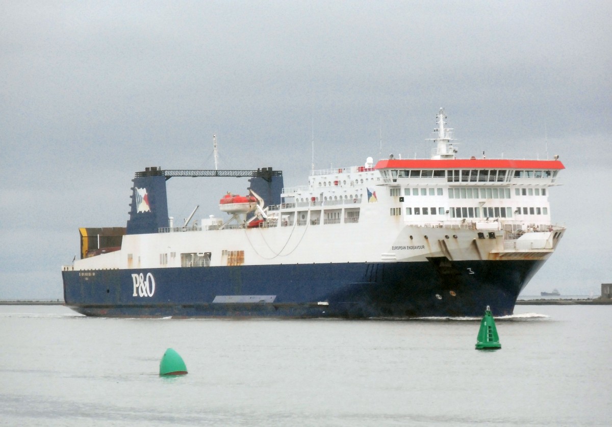 P&O RoRo Fähre European Endeavour am 14.11.15 in Dublin