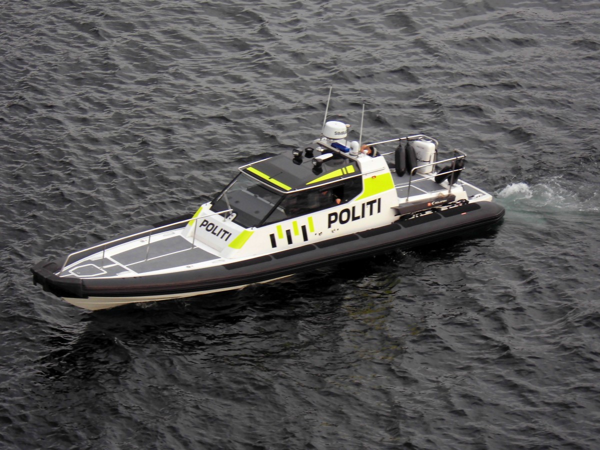 Polizeiboot in Bergen (Norwegen) am 07.04.14.