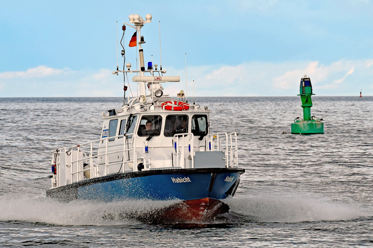 Polizeiboot HABICHT der WSP Schleswig-Holstein am 27.08.2017 vor Lübeck-Travemünde